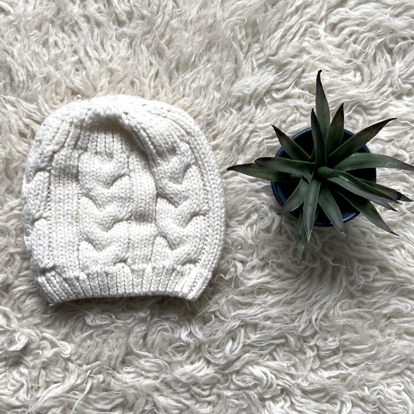 Ardene Cable Knit Toque - Picture 2 of 4